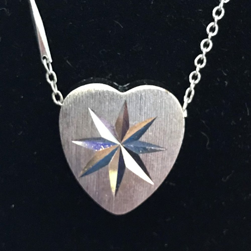 Embossed Silver Heart pendant on 18" Chain - Vintage